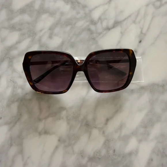 Maui Jim Poolside Sunglasses RS838-10 Tortoise Never Worn - Picture 2 of 6